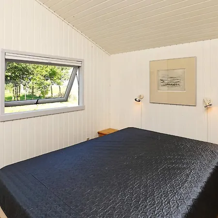 4 Person In Højslev